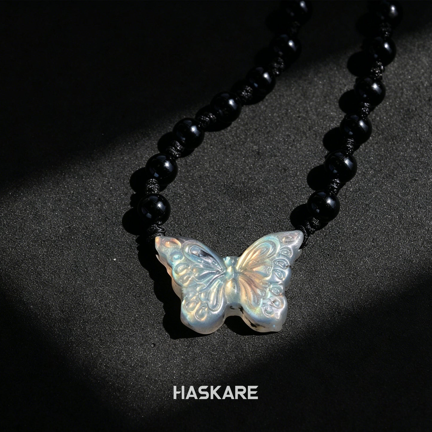 Lapis Lazuli Butterfly Pendant Bead Necklace