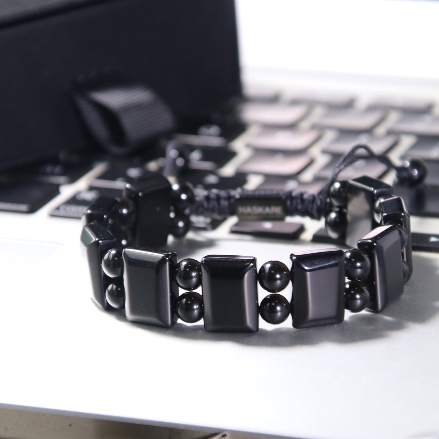Bold Black Obsidian Bracelet(Medium)