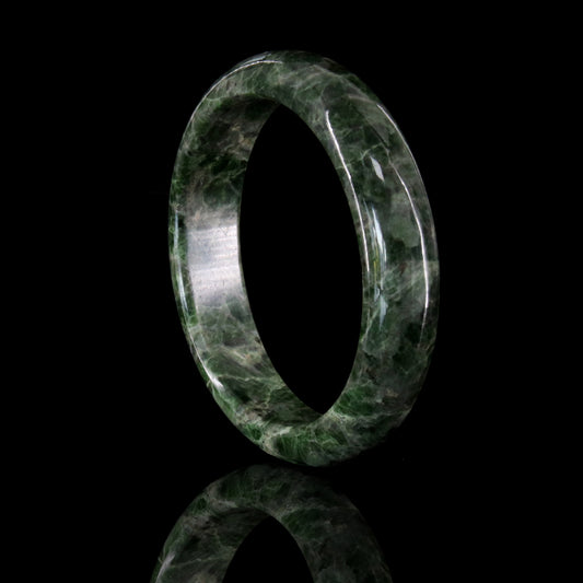 22  Natural Diopside Bangle