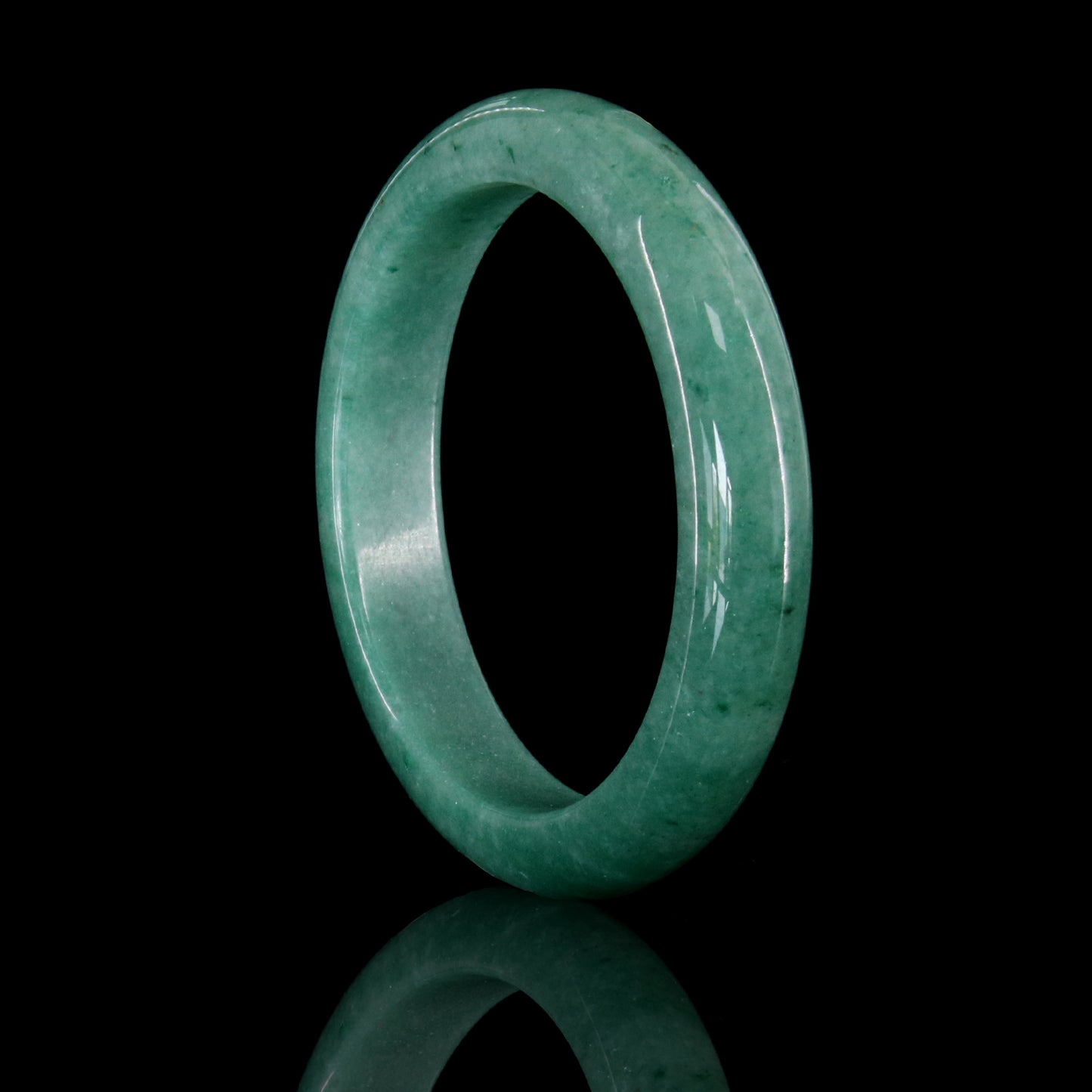 44  Natural Green Agate Bangle