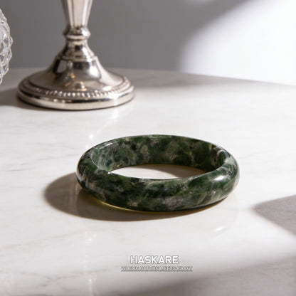 22  Natural Diopside Bangle